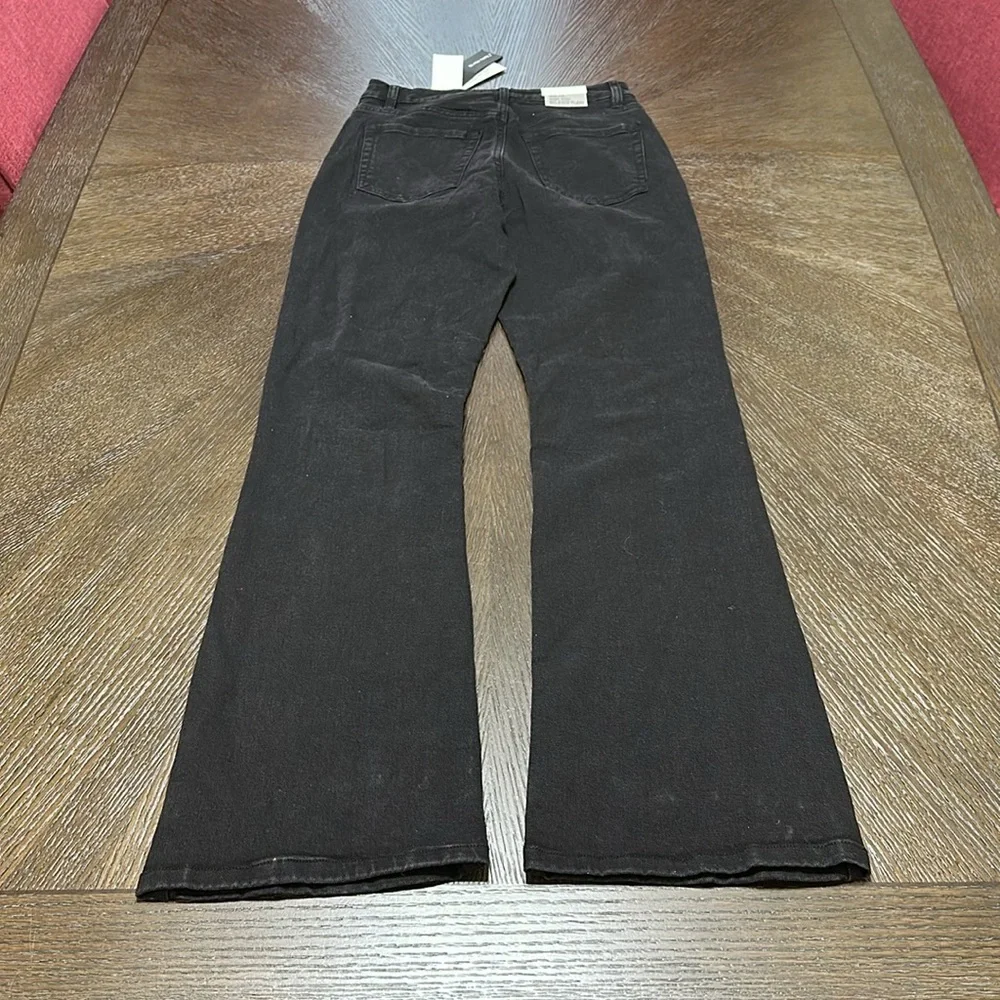 NWT Black Tape Maya High‎ Rise Relaxed Flare Black Wash Women’s Jeans, Size 26